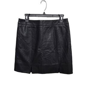 Loveriche Black Textured Faux Leather Mini Skirt Size Medium Front Slits